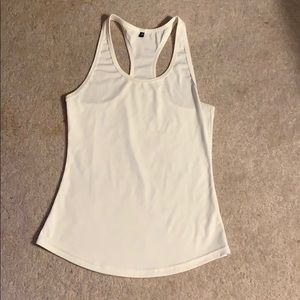 P’tula Bree Sleek Tank - Lily White. Size Small